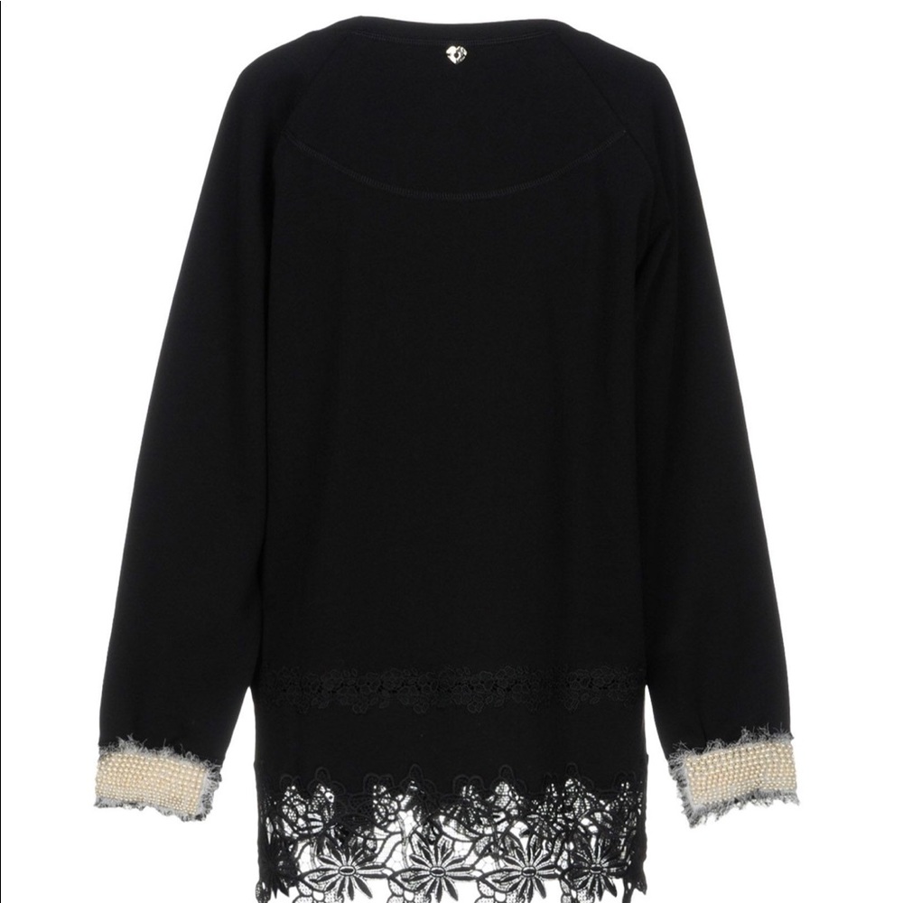 Twin-Set sweater with pearls